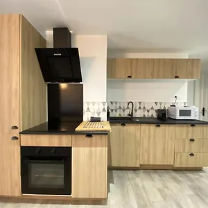 t4-gambetta-parking-clim-5-10gare-plage-wifi.aixenprovencehotels.org/